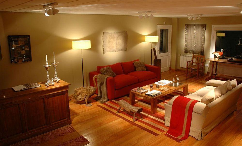 Los Ponchos Hotel El Calafate Esterno foto
