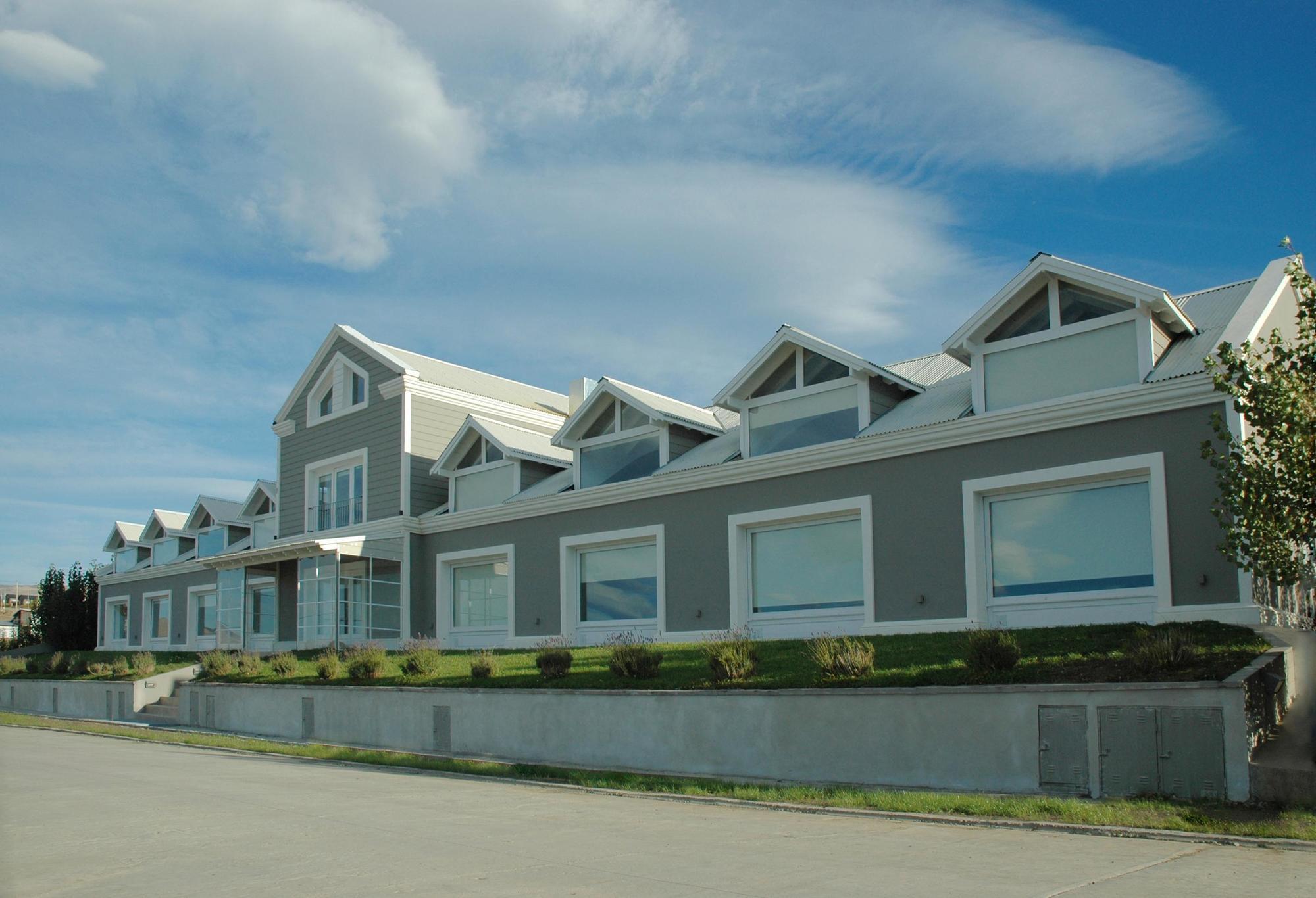 Los Ponchos Hotel El Calafate Esterno foto